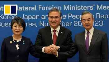 China, Japan and South Korea hold rare meeting