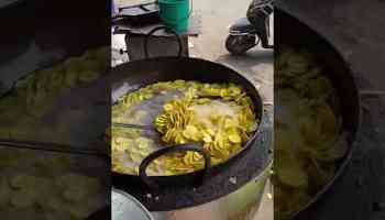 Kerala Banana Chips Heaven | street Food India | street food banana chips,indian street food