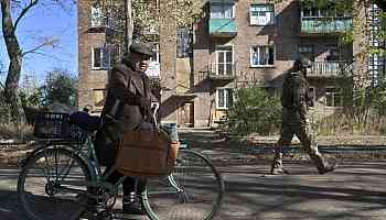 A Visit to a Town Under Fire in Eastern Ukraine
