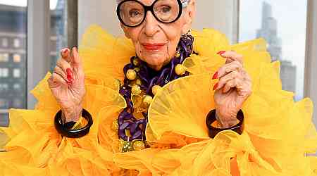  Fashion Icon Iris Apfel Dead at 102 