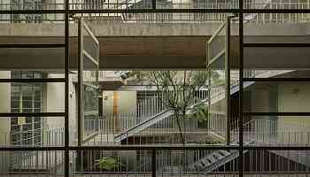 Symmetry in Architecture: 15 Contemporary Collective Housing Units in Latin America
