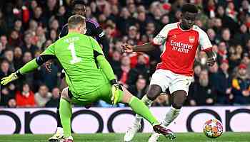 Bukayo Saka labelled a 'cheat' as Man Utd icon blamed for Arsenal star's antics