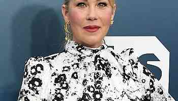  Christina Applegate Suffering From "Gross" Sapovirus After Eating Poop 