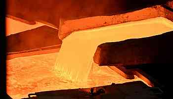 Copper Close to Testing $10,000 as BHP Bid Points to Supply Risk