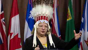 Minister 'outraged' after AFN national chief's headdress taken from Air Canada cabin