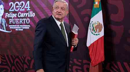 Amid diplomatic spat, Mexico grants former Ecuadorian vice president asylum