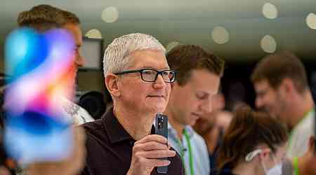 Apple's had a pretty terrible start to the year. Here's what's gone wrong so far.