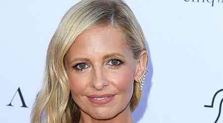 Sarah Michelle Gellar Would Take Dolly Parton's Call About a 'Buffy' Reboot