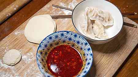 How to make Chinese dumplings at home