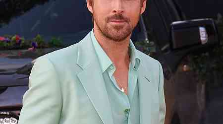  Ryan Gosling Is Unrecognizable at The Fall Guy Premiere 