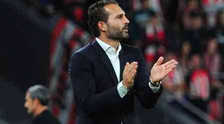 Valencia coach Baraja delighted with team's season progress