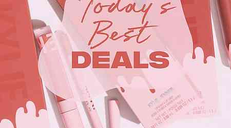  Get Free Kylie Lip Kits, Hourly Coach Discounts & 92 More Daily Deals 