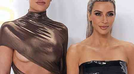  Khloe & Kim Kardashian Hilariously Revisit Bag-Swinging Scene 16 Years 