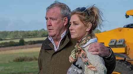 Jeremy Clarkson's age gap with partner Lisa Hogan: How old are the Clarkson's Farm couple?