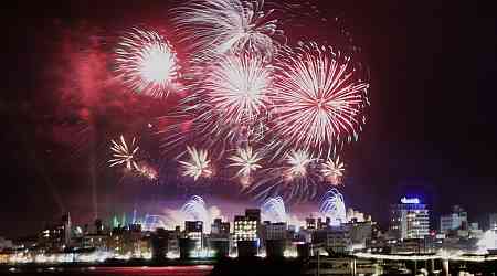 Penghu fireworks festival opens, starting eventful tourist season