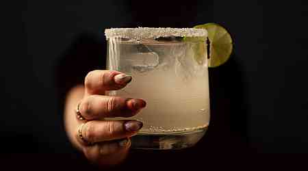 Classic Margarita Recipe: How to Make the Perfect Cocktail
