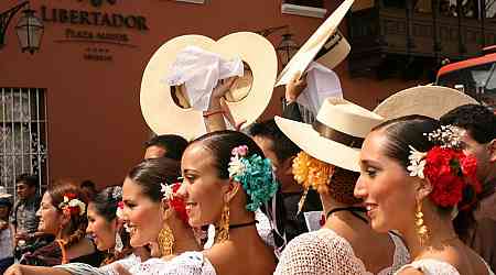 12 Peruvian Festivals, One for Each Month of the Year!