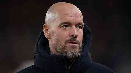 Man Utd boss Erik ten Hag set to receive offer after 'holding talks with another club'