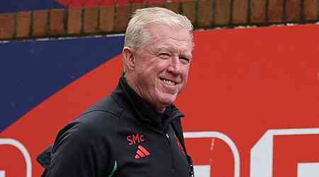 Steve McClaren's Man Utd future decided as Erik ten Hag 'facing sack'