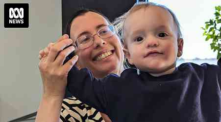 The Lullaby Project helps parents and kids connect through song in SA's Riverland