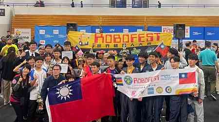 Taiwanese students win four first-place awards at World Robofest