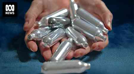 Nitrous oxide or 'nang' abuse is on the rise. Here's why health professionals are worried