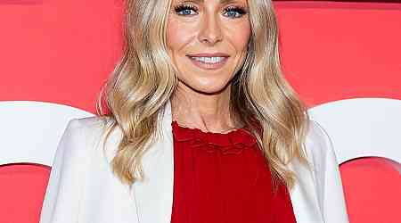  Kelly Ripa Reveals Why She Went 2 Weeks Without Washing Her Hair 