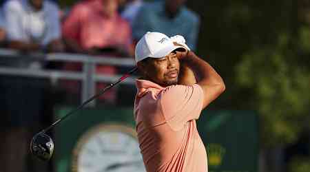 Tiger Woods Praised by Fans for Grinding Out 1st-Round 72 at 2024 PGA Championship