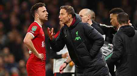 Lijnders proud of his work on Liverpool training pitch