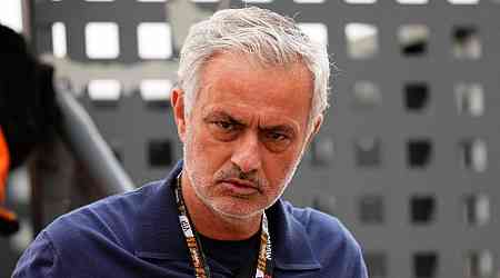 Jose Mourinho gets new job offer in role former Man Utd boss has never had before