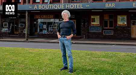 Commercial Hotel Terang publican Les Cameron offers free room and board to artists in residence in country Victoria