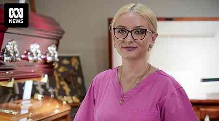 Queensland's youngest embalmer among changing face of funeral industry