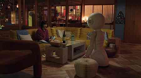 Rashida Jones Teams With a Mystery-Solving Robot In Sunny's First Trailer
