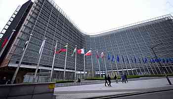 EU-Kommission startet Defizitverfahren gegen Italien und Frankreich