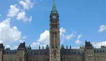 Federal government posts $3.9B deficit in April, May