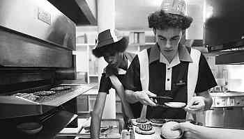 Vintage photos show what it was like to eat at Burger King in the 1980s