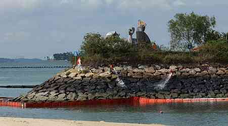 Oil spill cleanup: Rock bund cleaning is under way as progress has been made, says Grace Fu 