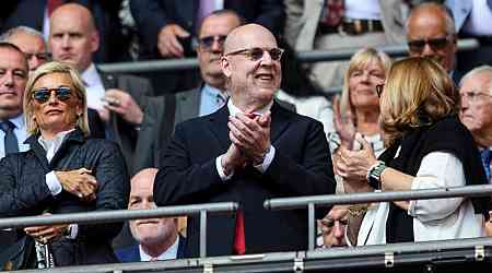 Man Utd co-owner Avram Glazer 'has bid rejected' to take over another club