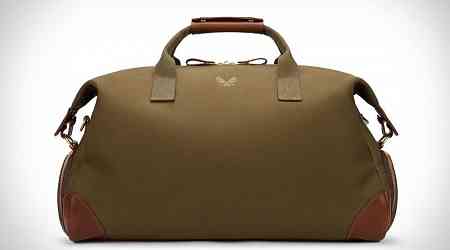 Professional Long Weekend Luggage - The Bennett Winch Weekender is Handmade in England (TrendHunter.com)