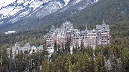 Fairmont Banff Springs: Your Royal Rocky Mountain Getaway