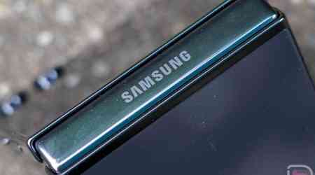 Report: Samsung to Cut Large Chunk of Workforce, Production Staff Not Affected