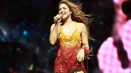 Shakira walks off stage after spotting audience member filming up her dress