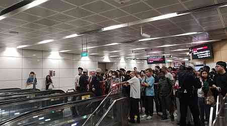 Train service resumes on Circle Line after power fault causes delay