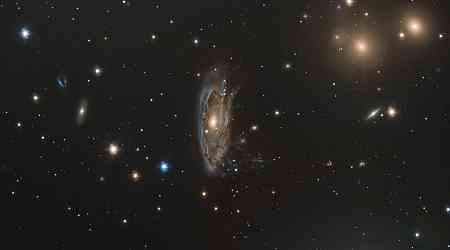 Gas and stars 'stolen' from galaxy in striking European Southern Observatory photo and video