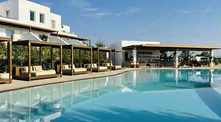 Parocks Hotel: A Tranquil Oasis in Trendy Paros, Greece