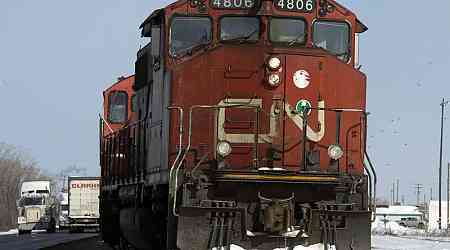 CN workers in Jasper face uncertainty as company plans to move rail ops an hour away