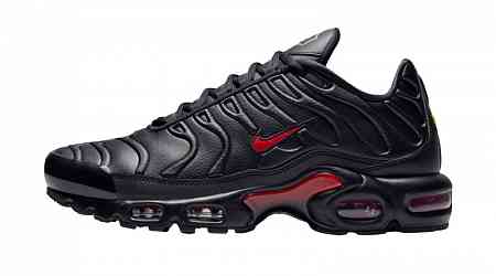 Official Images of the Nike Air Max Plus Leather "Bred"