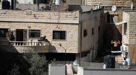 Israeli soldiers filmed pushing bodies of Palestinians off roof in West Bank