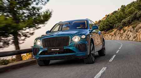 Bentley Bentayga: la Azure Riviera Collection si ispira agli yacht