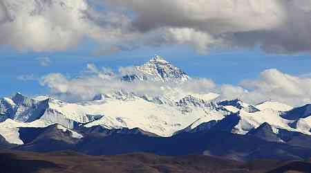 Singaporean goes missing in Everest region, search operations underway